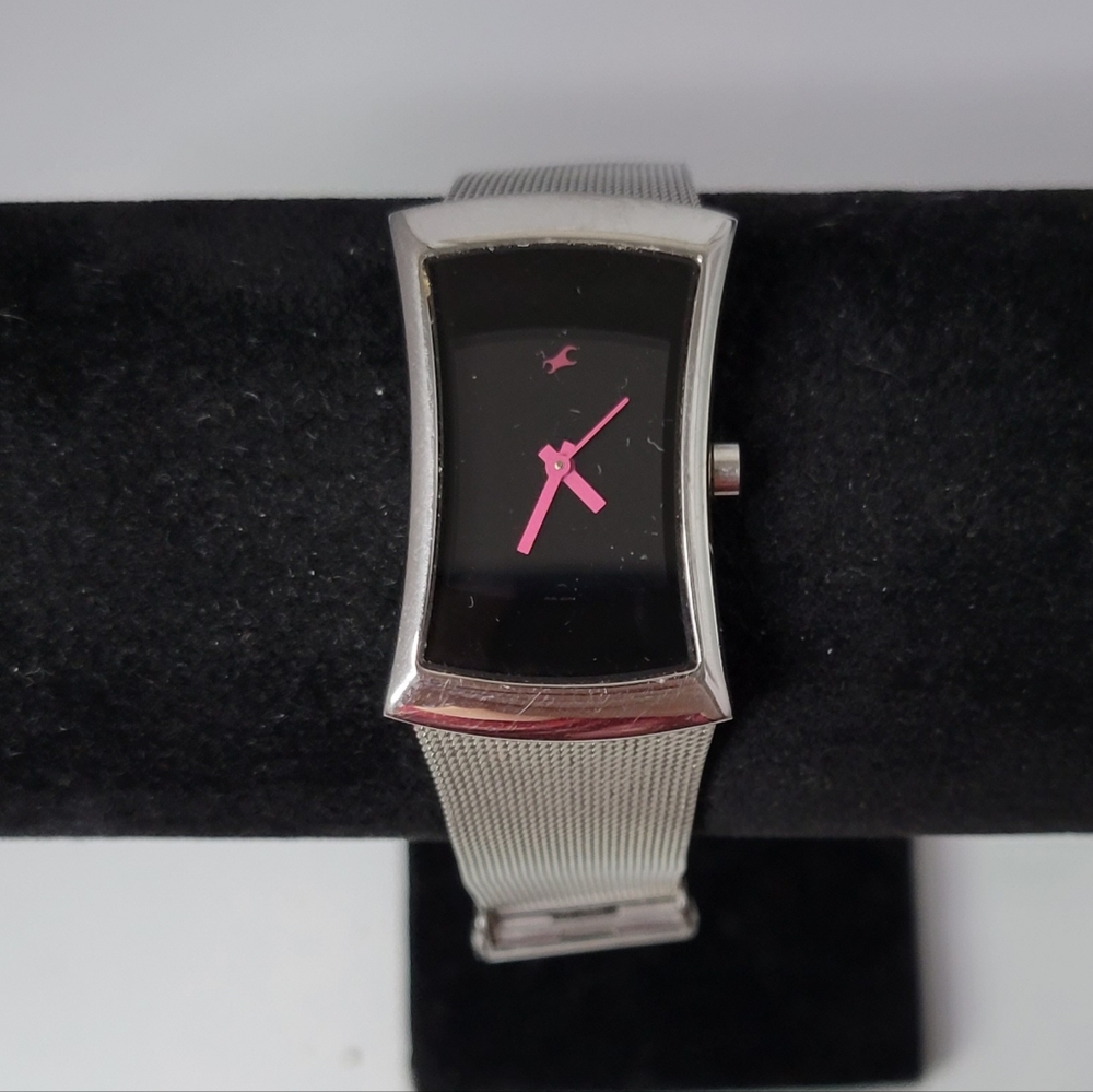 ▪︎Fastrack Women's Watch